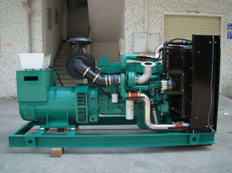 石碌镇1100kw康明斯柴油发电机组图片 石碌镇1100kw康明斯柴油发电机组图片