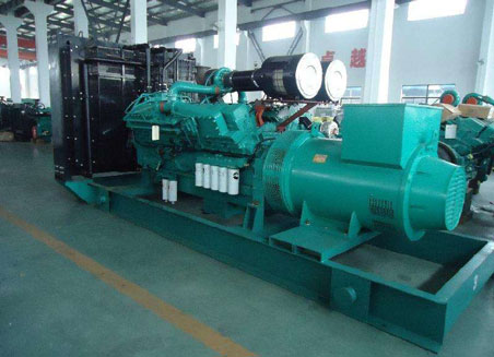 石碌镇800kw康明斯柴油发电机组图片 石碌镇800kw康明斯柴油发电机组图片